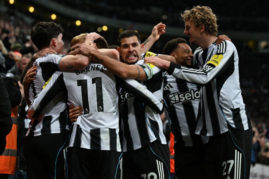 [图]多纳鲁马屡献神扑 曼城客场1-2不敌纽卡斯尔